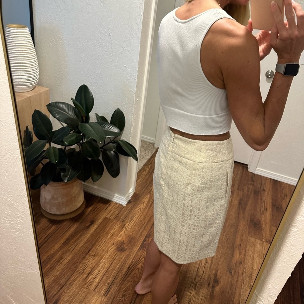 🌟SALE🌟 Cream skirt​​​​​ - Picture 2 of 6